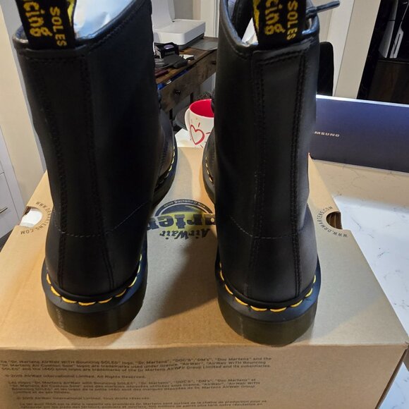 Dr Martens 1460 Vonda 8 Eye Lace Up Rose Embroidered COMBAT BOOTS MENS SIZE 10 - Picture 6 of 16